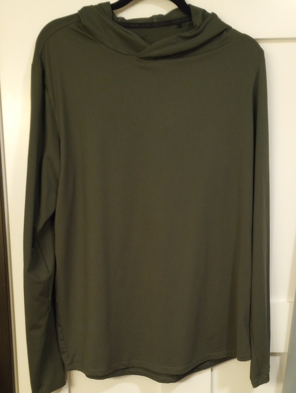 UNRL Ultra Hooded Long Sleeve